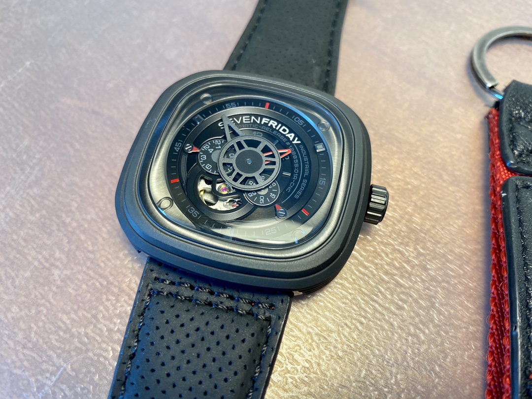 SEVENFRIDAY watch P3/01 men's  - Luxury Watch Low Price 评论和价格