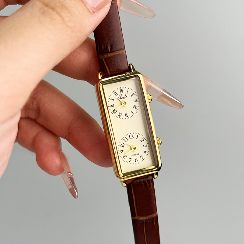 CQ549 New Leisure Creative Dua - Luxury Watch Square 评论和价格